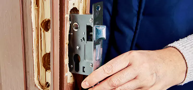 Garage Door Lock Replacement Chambersburg